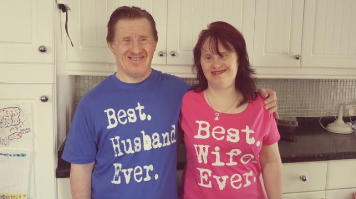 Predivan par sa Down-ovim sindromom proslavio 22 godine braka