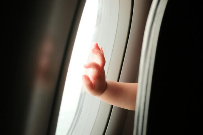 avion-mala-ruka avion-mala-ruka